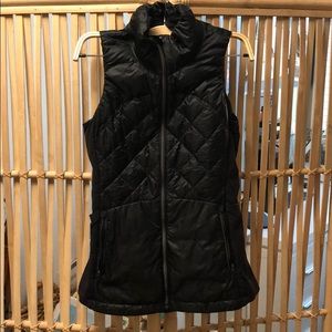 Lululemon vest, size 2, EUC